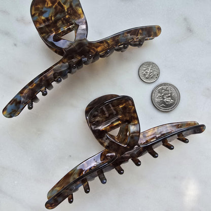 Acetate Large slender Claw Clip, Tortoise Hair Clip, Gold Metal French Hair product photo 9 from Rey & Luck Co