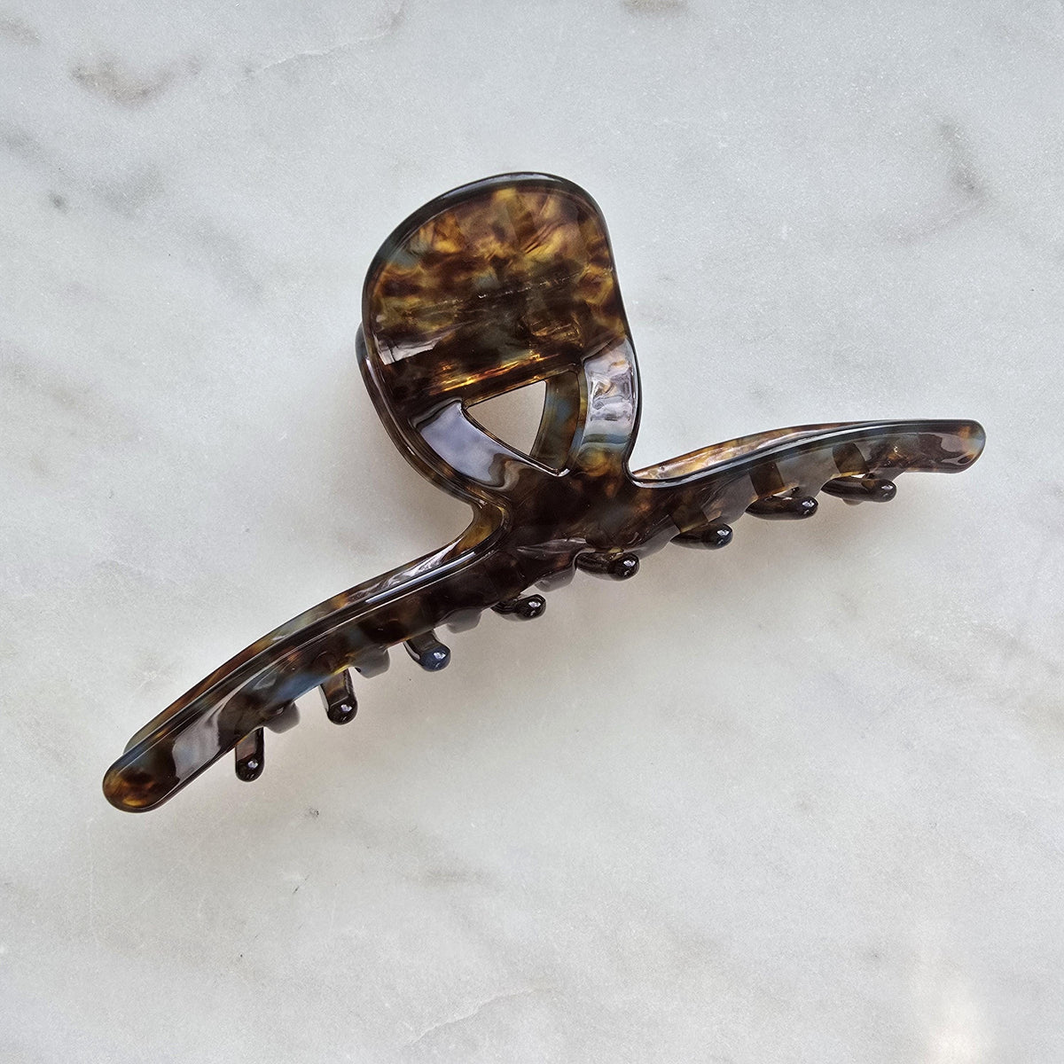 Acetate Large slender Claw Clip, Tortoise Hair Clip, Gold Metal French Hair product photo 8 from Rey & Luck Co